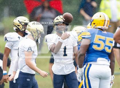 Thumbnail 1 in Althoff Catholic @ Burroughs photogallery.
