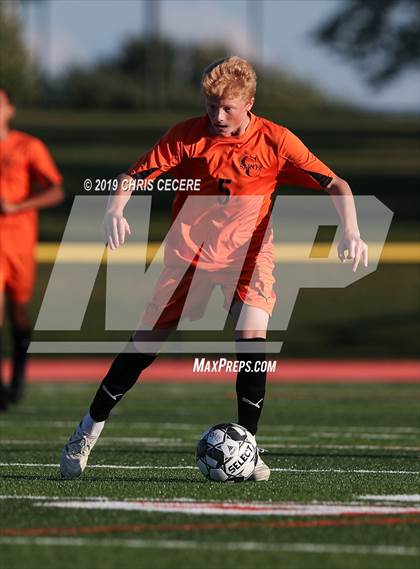 Thumbnail 3 in Hilton @ Churchville-Chili photogallery.