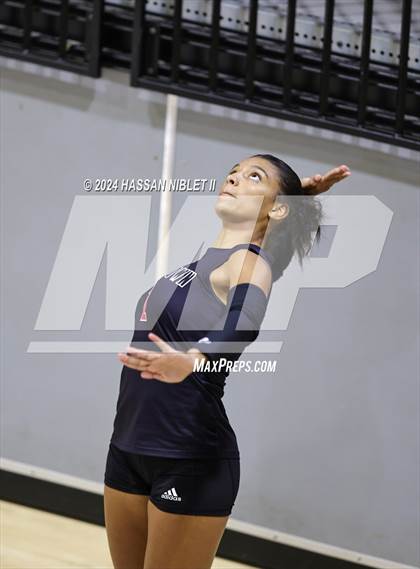 Thumbnail 2 in Cedartown vs. Blessed Trinity photogallery.