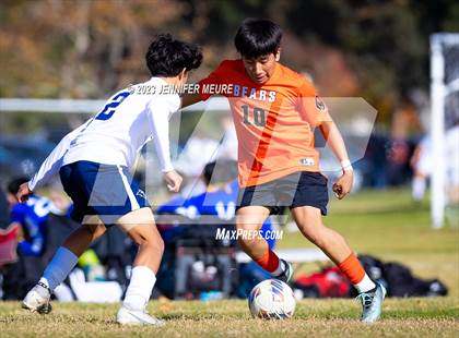 Thumbnail 3 in West Park vs. Merced photogallery.