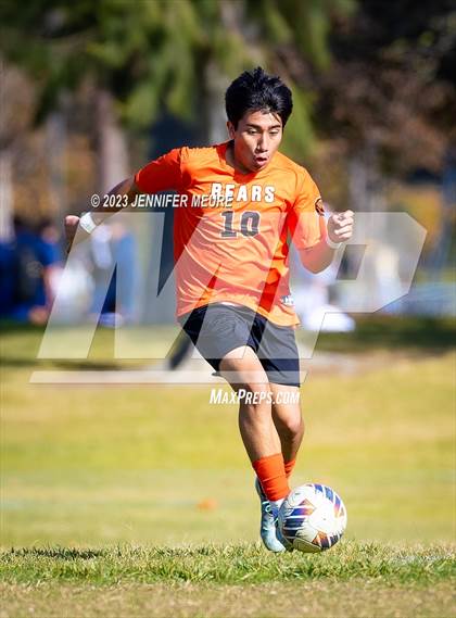Thumbnail 2 in West Park vs. Merced photogallery.