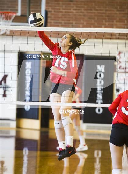 Thumbnail 1 in Sonora @ Modesto photogallery.