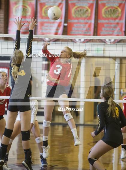Thumbnail 1 in Sonora @ Modesto photogallery.