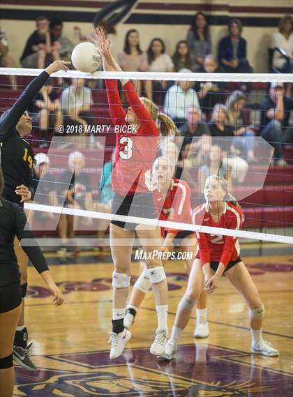 Thumbnail 3 in Sonora @ Modesto photogallery.