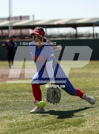 Thumbnail 1 in Bullard @ Melissa photogallery.