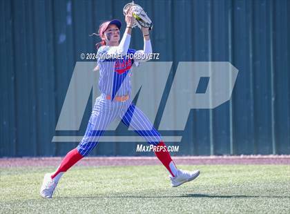 Thumbnail 1 in Bullard @ Melissa photogallery.