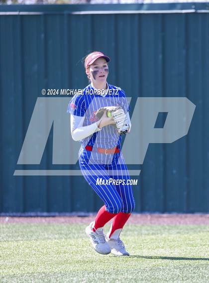 Thumbnail 1 in Bullard @ Melissa photogallery.