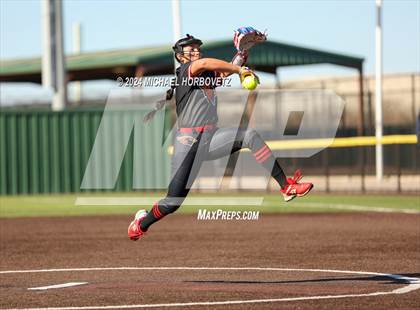 Thumbnail 2 in Bullard @ Melissa photogallery.