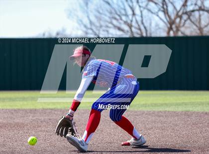 Thumbnail 3 in Bullard @ Melissa photogallery.