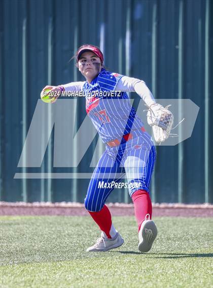 Thumbnail 1 in Bullard @ Melissa photogallery.