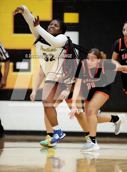 Thumbnail 2 in Haltom vs Fossil Ridge photogallery.