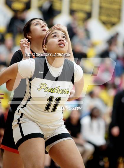 Thumbnail 2 in Haltom vs Fossil Ridge photogallery.