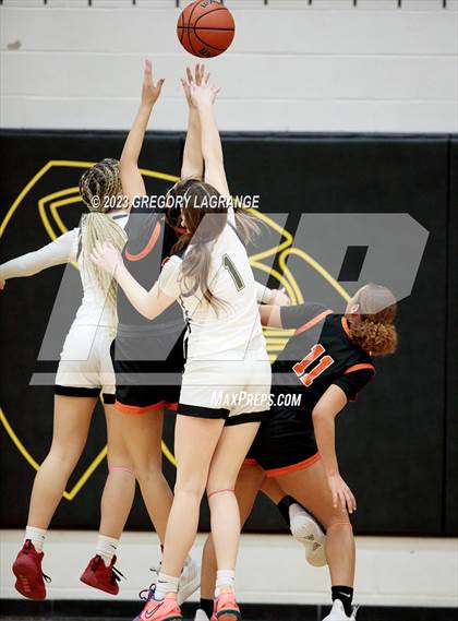 Thumbnail 3 in Haltom vs Fossil Ridge photogallery.