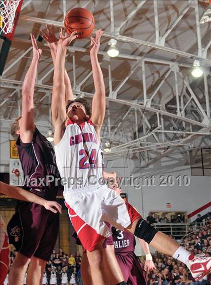 Thumbnail 3 in Woodlawn vs Sesser-Valier (1A Super Sectional) photogallery.