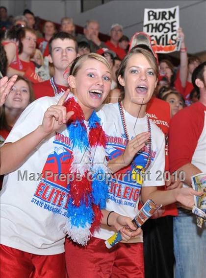 Thumbnail 2 in Woodlawn vs Sesser-Valier (1A Super Sectional) photogallery.