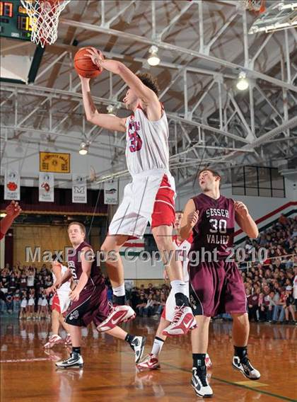 Thumbnail 2 in Woodlawn vs Sesser-Valier (1A Super Sectional) photogallery.