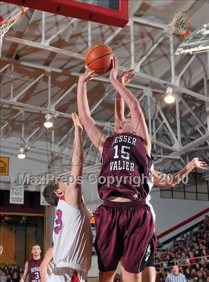 Thumbnail 2 in Woodlawn vs Sesser-Valier (1A Super Sectional) photogallery.