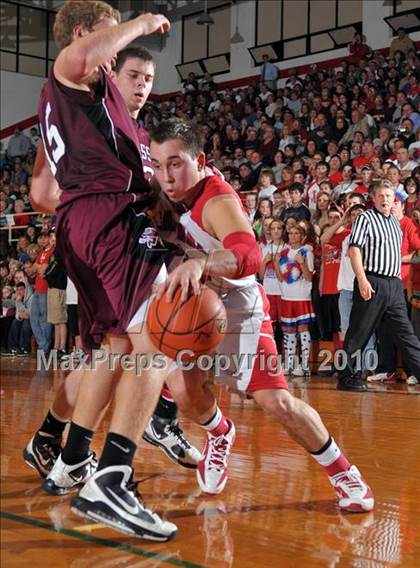 Thumbnail 1 in Woodlawn vs Sesser-Valier (1A Super Sectional) photogallery.