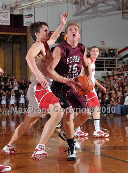 Thumbnail 1 in Woodlawn vs Sesser-Valier (1A Super Sectional) photogallery.