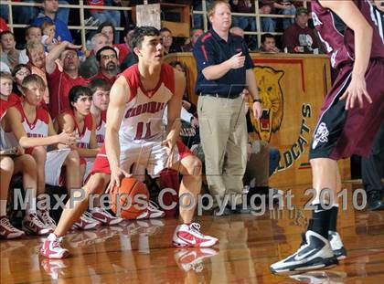 Thumbnail 1 in Woodlawn vs Sesser-Valier (1A Super Sectional) photogallery.