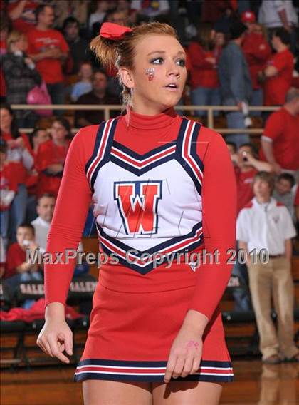 Thumbnail 3 in Woodlawn vs Sesser-Valier (1A Super Sectional) photogallery.