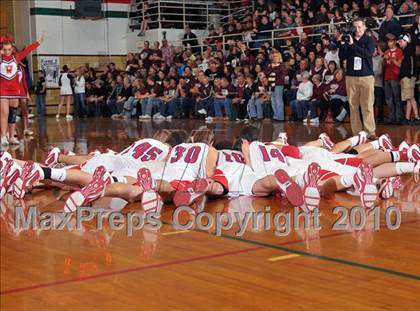 Thumbnail 1 in Woodlawn vs Sesser-Valier (1A Super Sectional) photogallery.