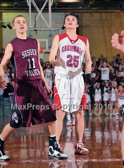 Thumbnail 3 in Woodlawn vs Sesser-Valier (1A Super Sectional) photogallery.