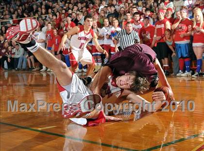 Thumbnail 1 in Woodlawn vs Sesser-Valier (1A Super Sectional) photogallery.