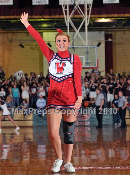 Thumbnail 3 in Woodlawn vs Sesser-Valier (1A Super Sectional) photogallery.