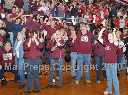 Thumbnail 3 in Woodlawn vs Sesser-Valier (1A Super Sectional) photogallery.