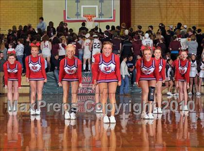 Thumbnail 3 in Woodlawn vs Sesser-Valier (1A Super Sectional) photogallery.