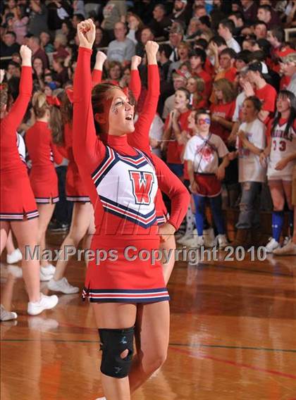 Thumbnail 2 in Woodlawn vs Sesser-Valier (1A Super Sectional) photogallery.