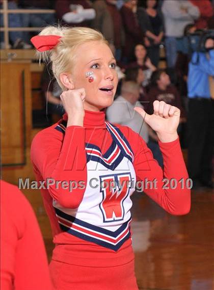 Thumbnail 2 in Woodlawn vs Sesser-Valier (1A Super Sectional) photogallery.