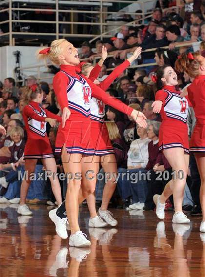 Thumbnail 3 in Woodlawn vs Sesser-Valier (1A Super Sectional) photogallery.