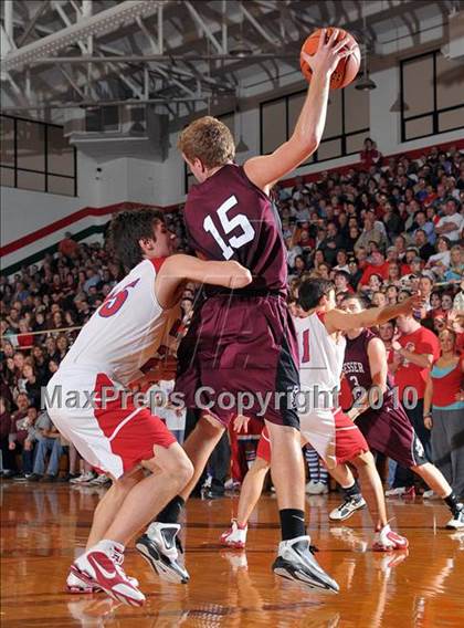 Thumbnail 3 in Woodlawn vs Sesser-Valier (1A Super Sectional) photogallery.