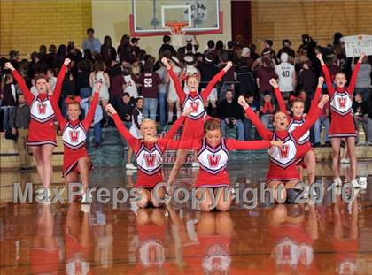 Thumbnail 2 in Woodlawn vs Sesser-Valier (1A Super Sectional) photogallery.