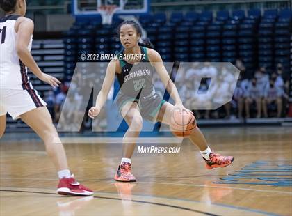 Thumbnail 3 in 'Iolani vs Konawaena (HHSAA Division 1 Championship) photogallery.