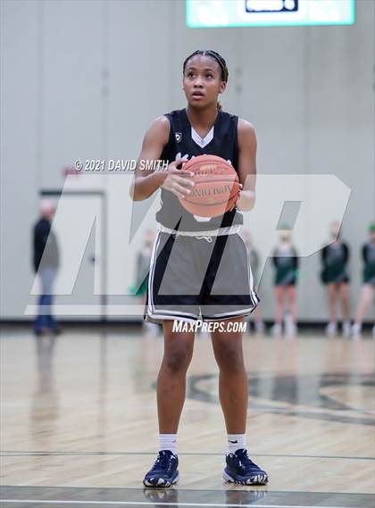 Thumbnail 1 in Lee's Summit West @ Staley (MSHSAA Class 6 Quarterfinal) photogallery.