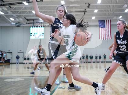 Thumbnail 3 in Lee's Summit West @ Staley (MSHSAA Class 6 Quarterfinal) photogallery.