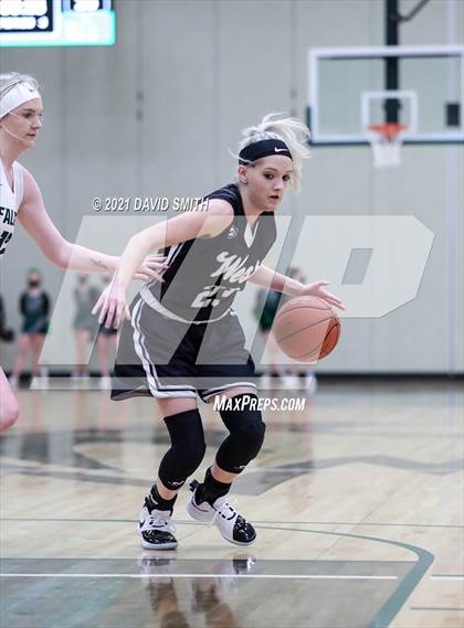 Thumbnail 1 in Lee's Summit West @ Staley (MSHSAA Class 6 Quarterfinal) photogallery.