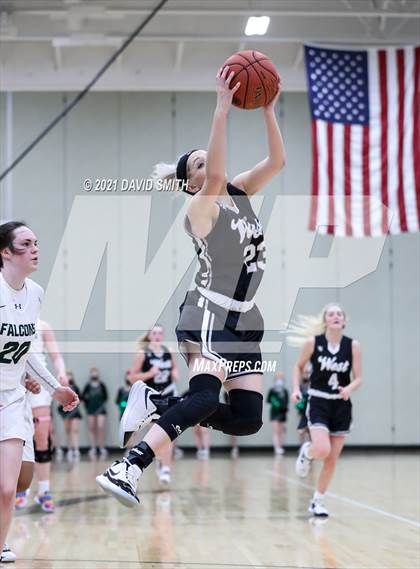 Thumbnail 2 in Lee's Summit West @ Staley (MSHSAA Class 6 Quarterfinal) photogallery.