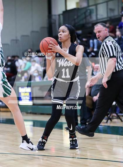 Thumbnail 2 in Lee's Summit West @ Staley (MSHSAA Class 6 Quarterfinal) photogallery.