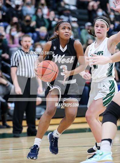 Thumbnail 2 in Lee's Summit West @ Staley (MSHSAA Class 6 Quarterfinal) photogallery.