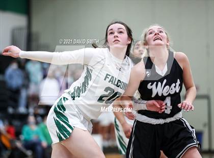 Thumbnail 2 in Lee's Summit West @ Staley (MSHSAA Class 6 Quarterfinal) photogallery.