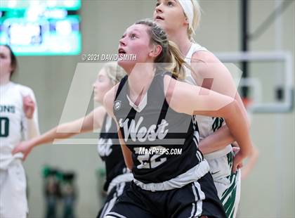 Thumbnail 2 in Lee's Summit West @ Staley (MSHSAA Class 6 Quarterfinal) photogallery.