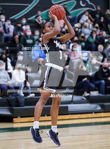 Thumbnail 2 in Lee's Summit West @ Staley (MSHSAA Class 6 Quarterfinal) photogallery.