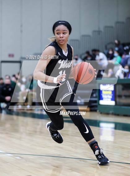 Thumbnail 1 in Lee's Summit West @ Staley (MSHSAA Class 6 Quarterfinal) photogallery.