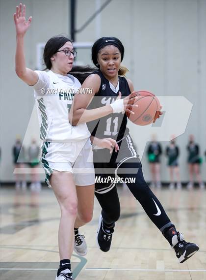 Thumbnail 3 in Lee's Summit West @ Staley (MSHSAA Class 6 Quarterfinal) photogallery.