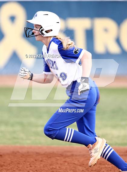Thumbnail 3 in Paradise Honors vs. Mountain Pointe photogallery.