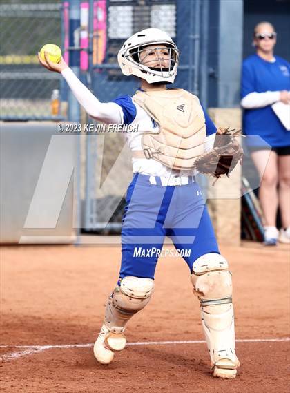 Thumbnail 3 in Paradise Honors vs. Mountain Pointe photogallery.